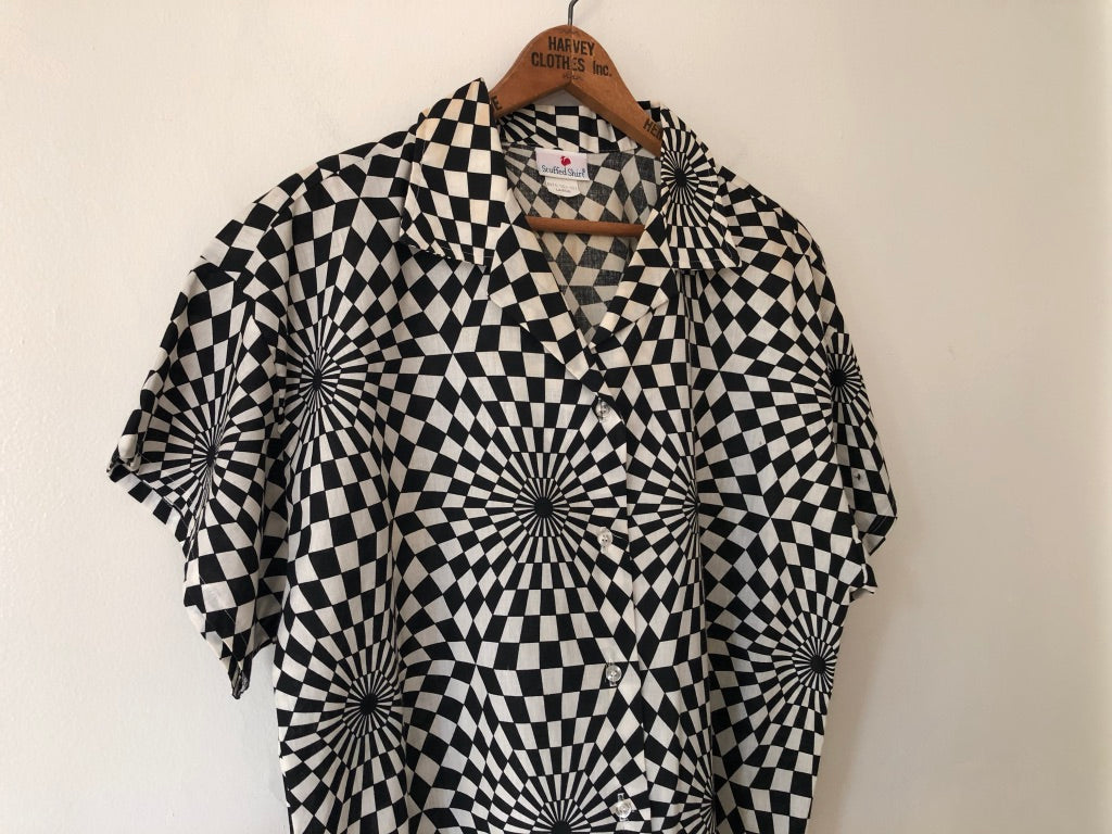80's Stuffed Shirt Women's Psychedelic Button Up