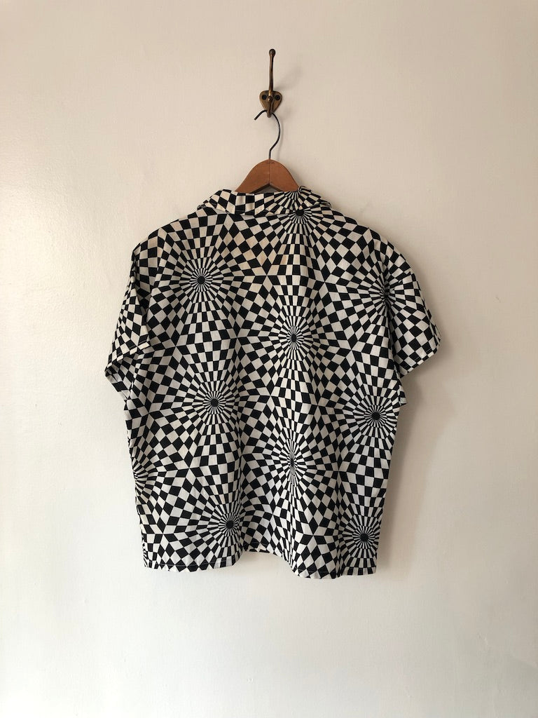 80's Stuffed Shirt Women's Psychedelic Button Up